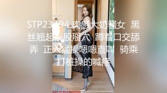  甜美骚骚小妞和小男友居家操逼，短裙骑在身上抽插，搞一会自己拿道具自慰，男友JB有点小，貌似满足不了