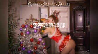 【柔情似淼】我和小妹妹去酒店 到了房间里我就去洗手间洗澡小妹妹拿起大黑牛自己玩喷水