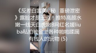 两对小情侣一起开直播露脸啪啪做爱，环肥燕瘦风格各异