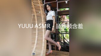 Al&mdash;妮琪&middot;米娜大奶人妖